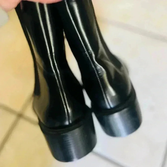 Zara brand women’s METAL TRIM BLOCK HEEL ANKLE BOOTS size 36 BLACK AND GOLD - Picture 11 of 12